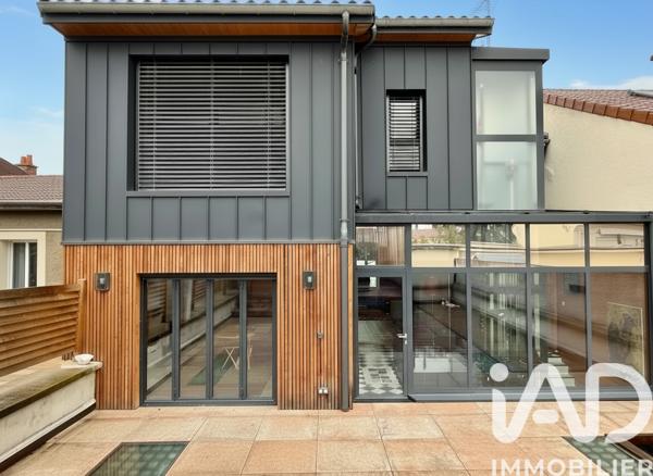 Maison à vendre 7 pièces 250 m² Villeurbanne