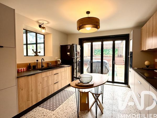 Maison à vendre 7 pièces 250 m² Villeurbanne