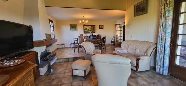 Vente / Maison avec dépendance