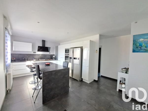 Maison à vendre 5 pièces 123 m² Dornes