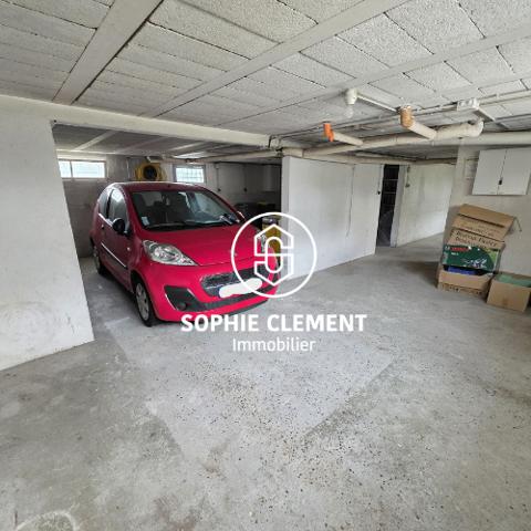 Beauvais (60000) ** LA PROMETTEUSE **