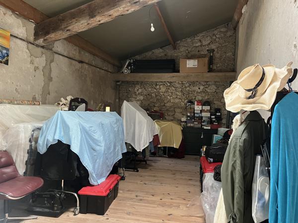 Maison 10 pièces - 300 m²