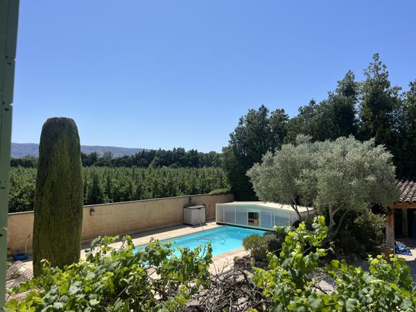 Maison 10 pièces - 300 m²