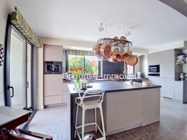 Maison à vendre 7 pièces de 220 m²