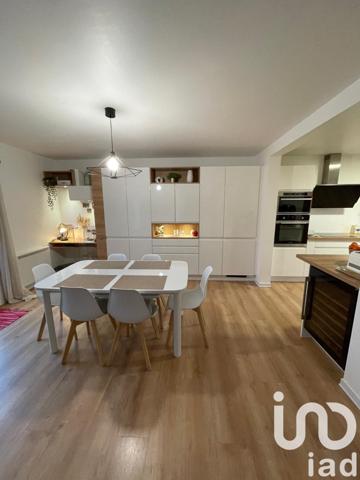 Maison 4 pièces de 101 m² à Saint-Germain-des-Prés (45220)