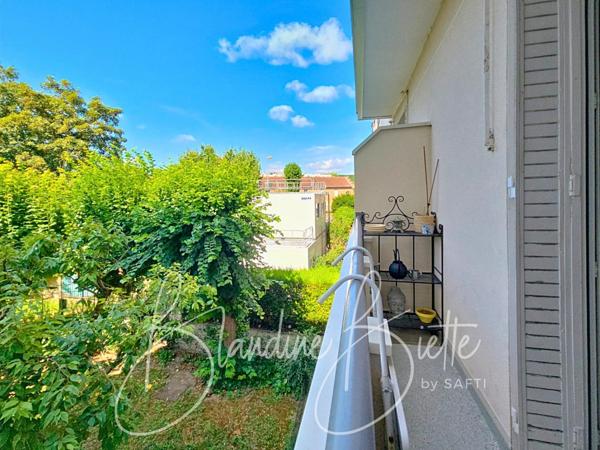 Appartement au calme à 900 m du RER