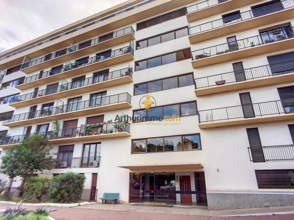 Vente Bureau 1 pièces 10 m2 à Perpignan