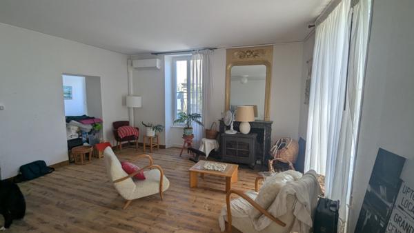 Maison  5 pièce(s)  3 chambre(s)  130 m²