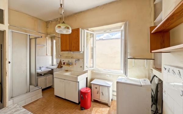 Appartement à vendre    2 pièces • 48,09 m2 Lyon 6