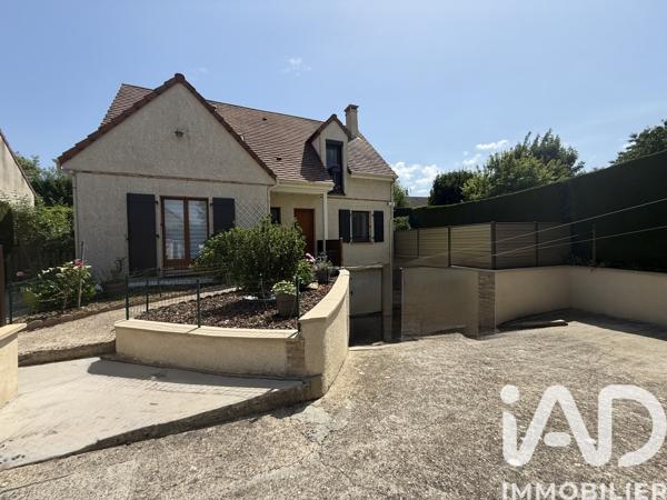 Maison à vendre 6 pièces 127 m² Vaux-le-Pénil