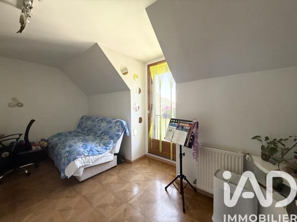 Maison à vendre 6 pièces 127 m² Vaux-le-Pénil