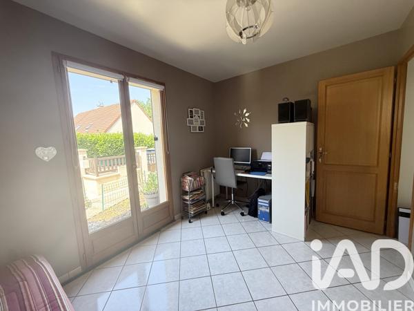 Maison à vendre 6 pièces 127 m² Vaux-le-Pénil