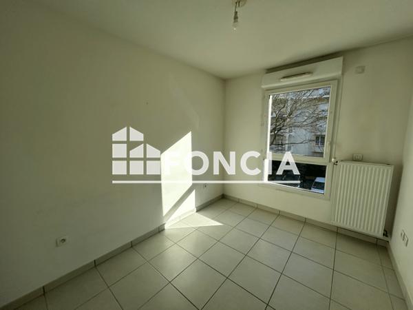 Location Appartement 3 pièces 64.85 m² - 8 RUE DE LA GAITE Fontaine 38600