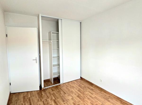 T3 avec balcon et parking couvert