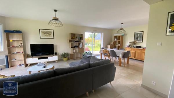 Maison à louer 6 pièces 123.04m² Martinvast (50690)