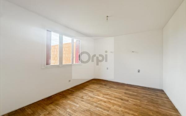 Maison à vendre    3 pièces • 86,10 m2 Argenteuil