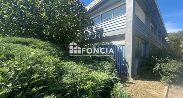 Location Local commercial 1 pièce 470 m² - Vienne 38200