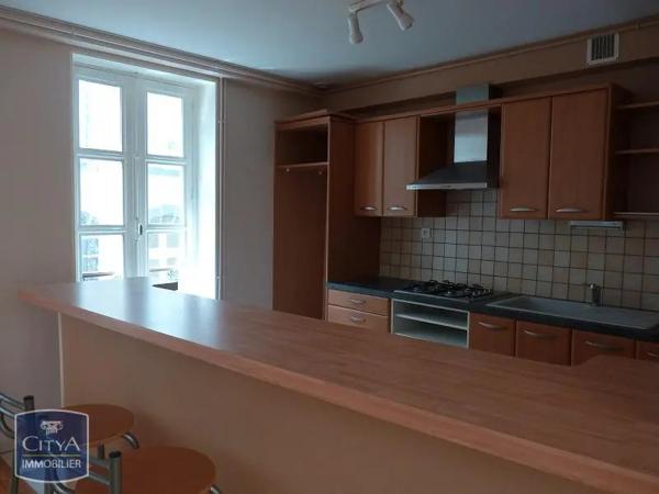 Appartement à louer 2 pièces 52.8m² Riom (63200)