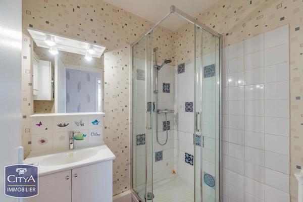 Appartement à vendre 3 pièces 55.93m² Vichy (03200)
