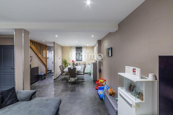 Habitation aux caractéristiques idéales, pour une 1ère acquisition.