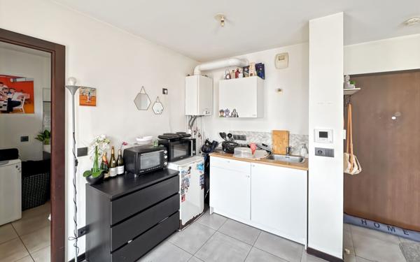 Appartement à vendre    1 pièce • 27,27 m2 Bondy