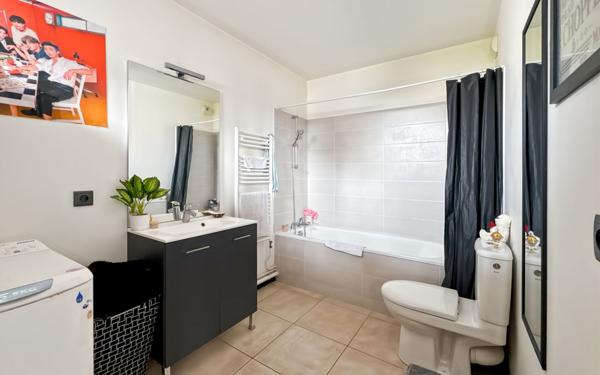 Appartement à vendre    1 pièce • 27,27 m2 Bondy