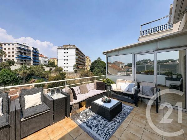 Appartement F3 à vendre  3 pièces - 51 m 2   CANNES  - 06