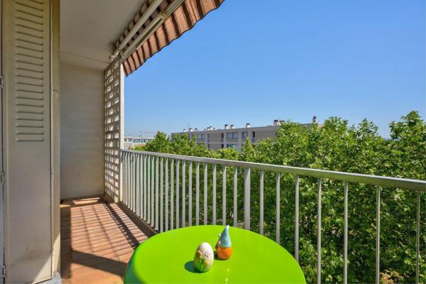 Appartement de 4 pièces de 70 m² à Bron