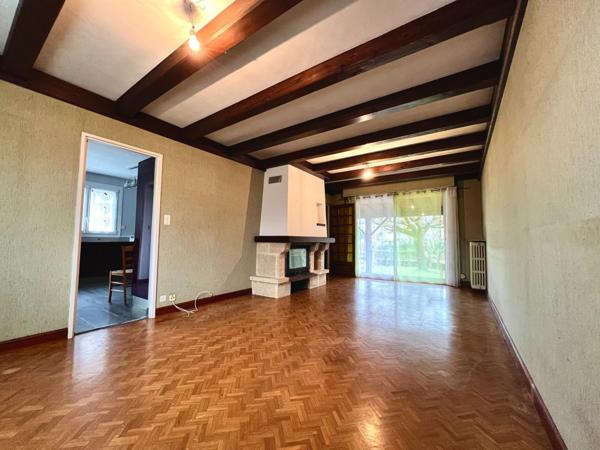 Maison individuelle - 4 chambres - Terrain clos