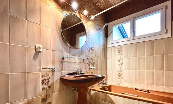 Maison individuelle - 4 chambres - Terrain clos