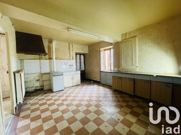 Maison rustique 3 pièces de 53 m² à Martizay (36220)