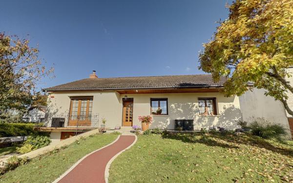 Maison à vendre    4 pièces •  Fénay