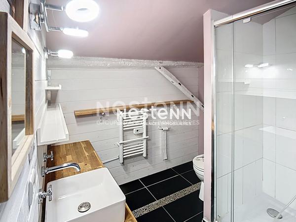 Maison Lucenay - centre bourg - 2 chambres - jardin paysager - belle piece de vie lumineuse