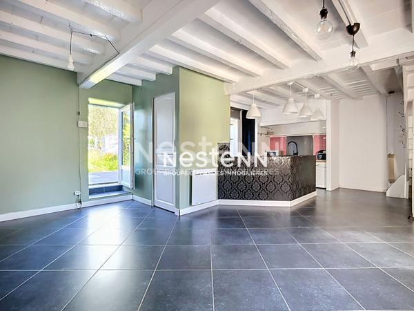 Maison Lucenay - centre bourg - 2 chambres - jardin paysager - belle piece de vie lumineuse