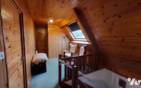 CARHAIX - MAISON 6 PIECES