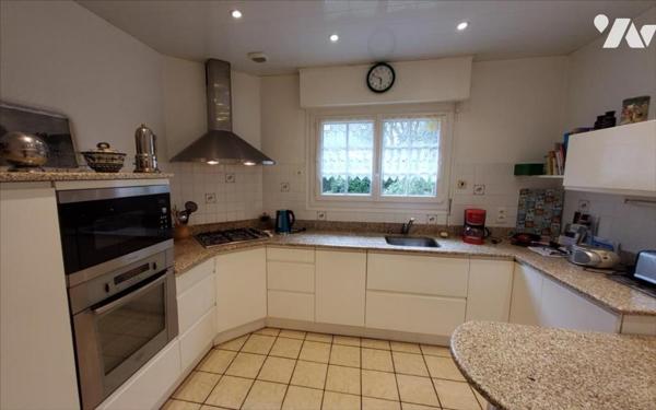 CARHAIX - MAISON 6 PIECES