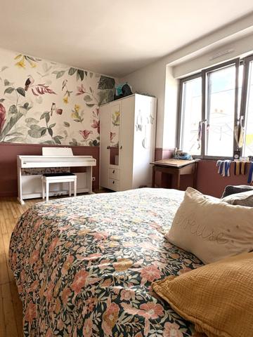 À vendre - Maison individuelle, 7 pièces située à Vannes (56000)
