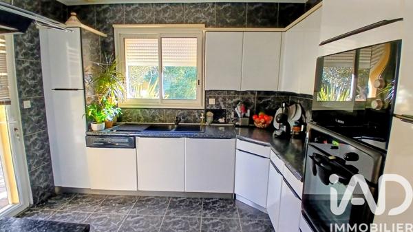Maison à vendre 6 pièces 130 m² Sérignan