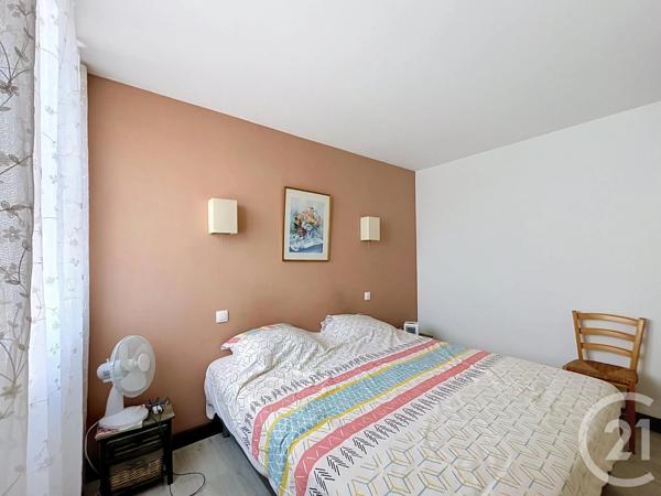 Appartement F4 à vendre  4 pièces - 69,21 m 2   BAGNOLS SUR CEZE  - 30