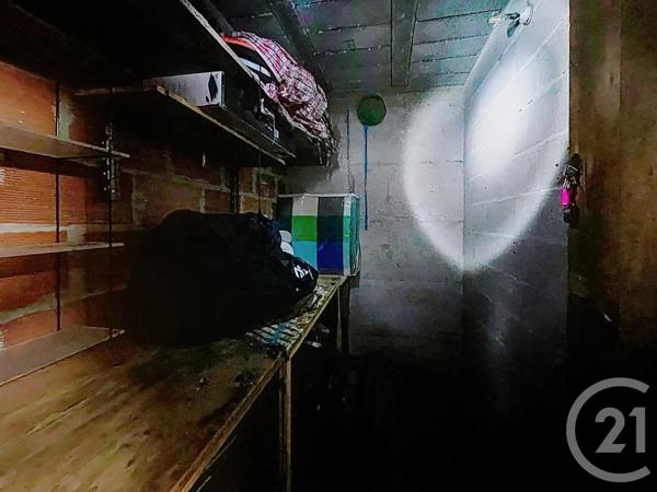Appartement F4 à vendre  4 pièces - 69,21 m 2   BAGNOLS SUR CEZE  - 30