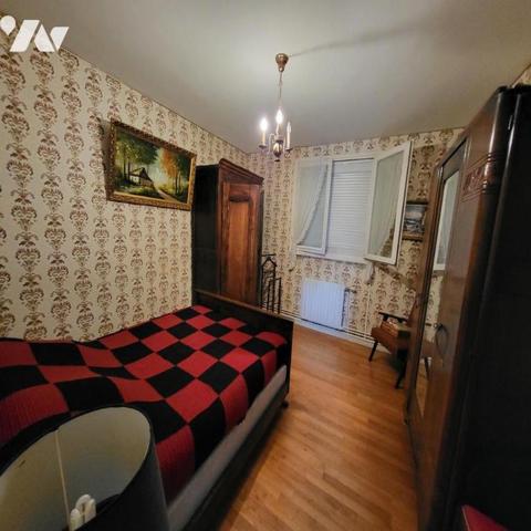 Maison d'habitation à vendre dans le centre de Châteauneuf du Faou, Finistère 29