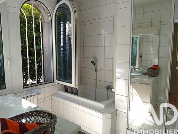 Maison à vendre 7 pièces 210 m² Ax-les-Thermes