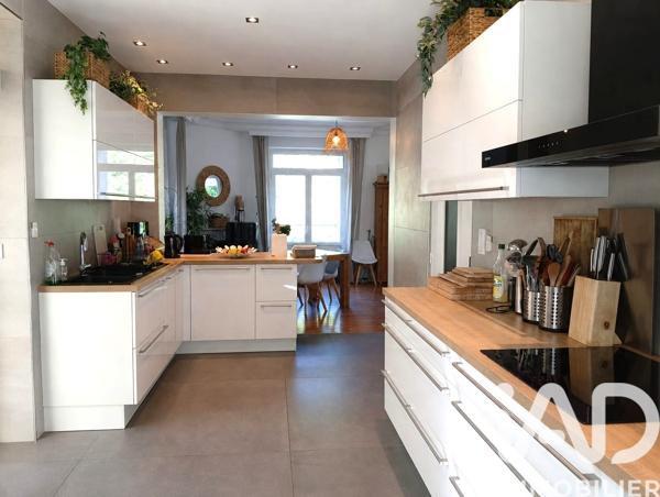 Maison à vendre 7 pièces 210 m² Ax-les-Thermes