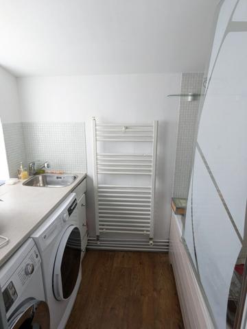 MAISON SEMI BOUGEOISE PROXIMITE CENTRE