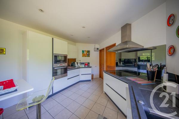 Maison à vendre  5 pièces - 126,90 m2 LE HAILLAN - 33