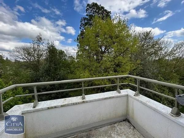 Appartement à louer 3 pièces 65.2m² Flers (61100)