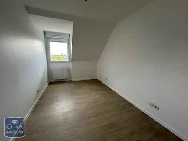 Appartement à louer 3 pièces 65.2m² Flers (61100)