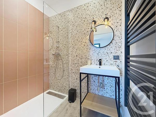 Maison à vendre  7 pièces - 227,60 m 2   AGDE  - 34