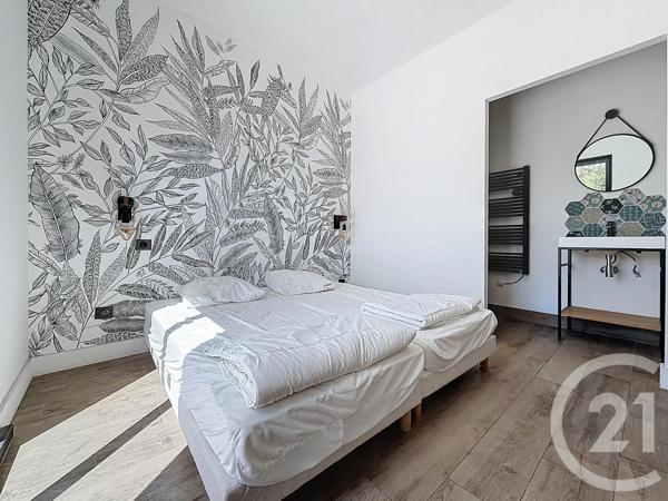Maison à vendre  7 pièces - 227,60 m 2   AGDE  - 34
