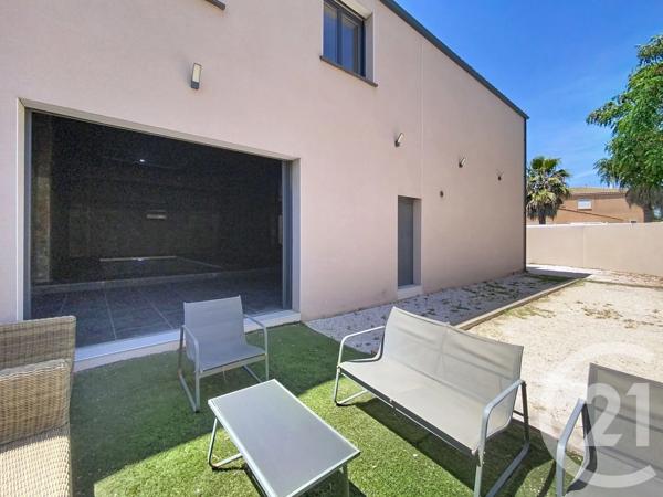 Maison à vendre  7 pièces - 227,60 m 2   AGDE  - 34